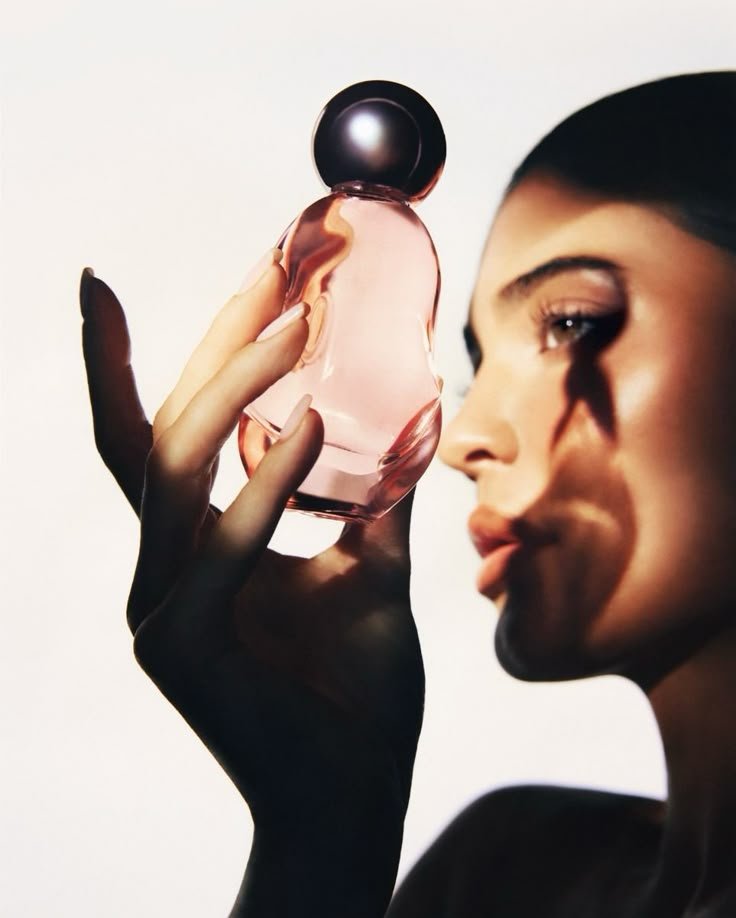 aa2106addf276f145608ef847b44e5f9